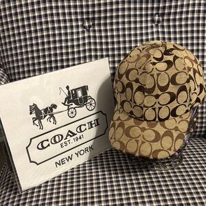 Coach Men’s  Tan and Brown Logo baseball Cap